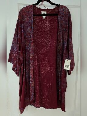 Billabong Burgundy Paisley-Print Kimono Cape / Cover Up